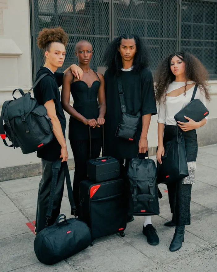24/7 SLING>SPRAYGROUND Hot