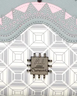A.I.8 AFRICAN INTELLIGENCE BOOKED u0026 BUSY SHARK HANDBAG><noscript><img width=
