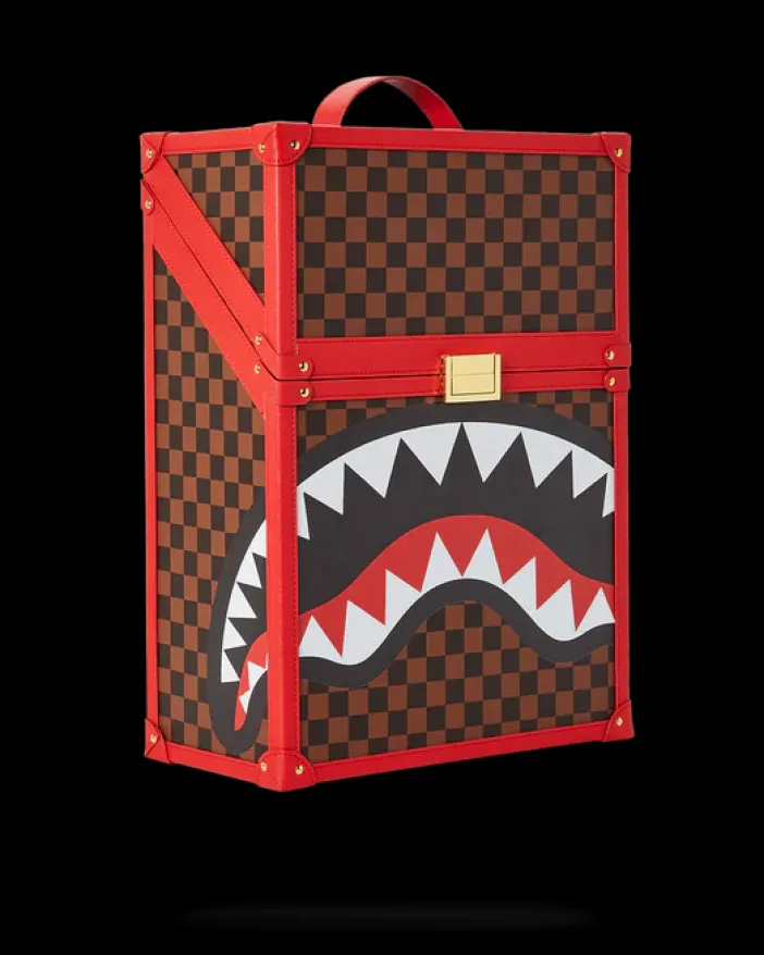 ALL OR NOTHING SHARKS IN PARIS CHATURANGA SHARK 1900 BACKPACK>SPRAYGROUND Best