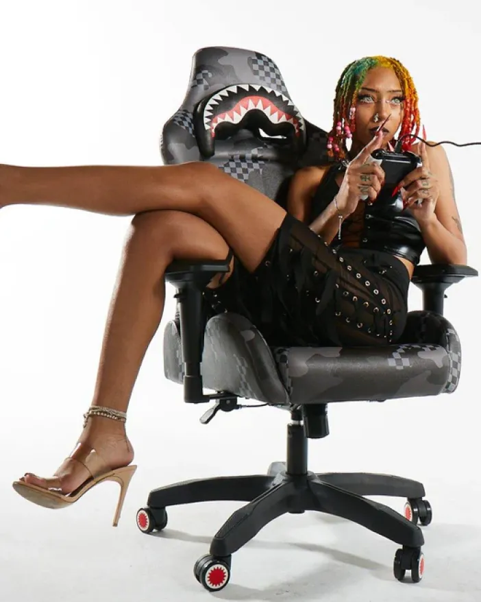 3AM GAMING CHAIR - SUPER RARE>SPRAYGROUND New
