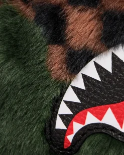 BIG SKY FUR SHARK WALLET><noscript><img width=