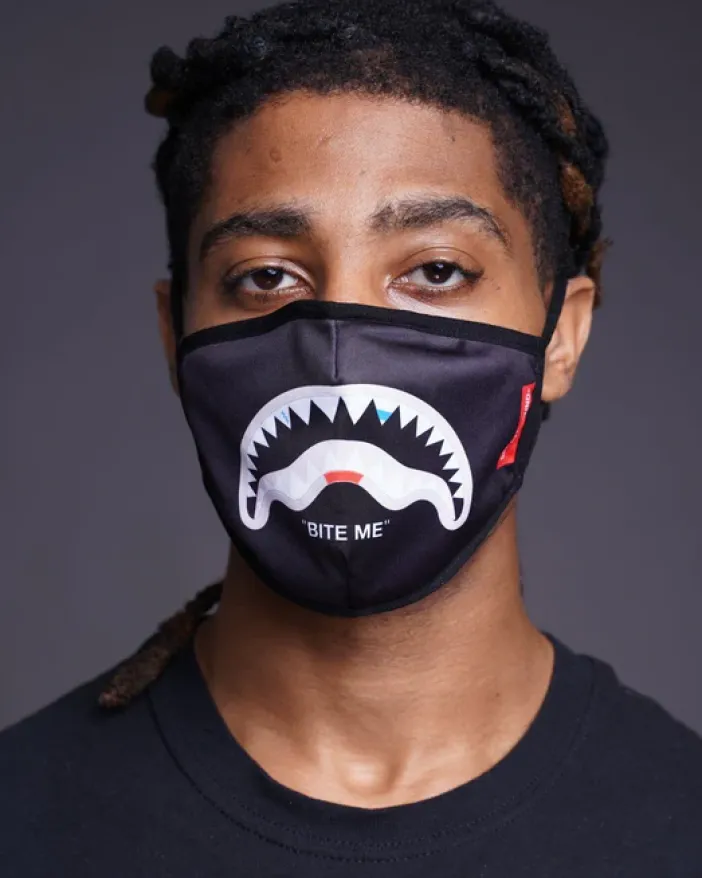 BITE ME SHARK (BLK) POLYESTER FACE MASK>SPRAYGROUND