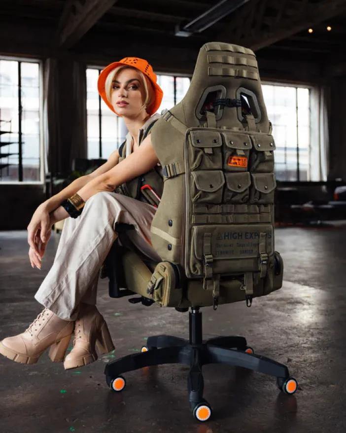 CALL OF DUTY READY FOR ACTION GAMING CHAIR>SPRAYGROUND Online