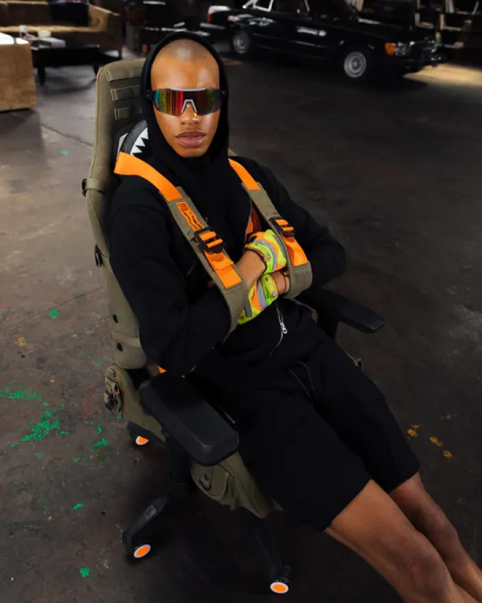 CALL OF DUTY READY FOR ACTION GAMING CHAIR>SPRAYGROUND Online