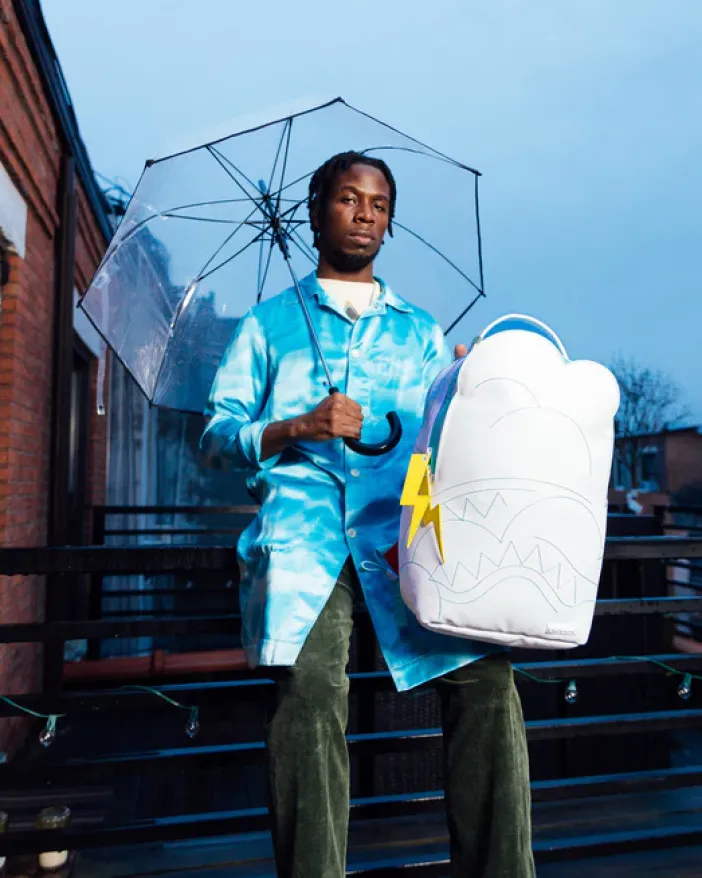 CLOUDY WITH A CHANCE OF SHARK BACKPACK (DLXV)>SPRAYGROUND New