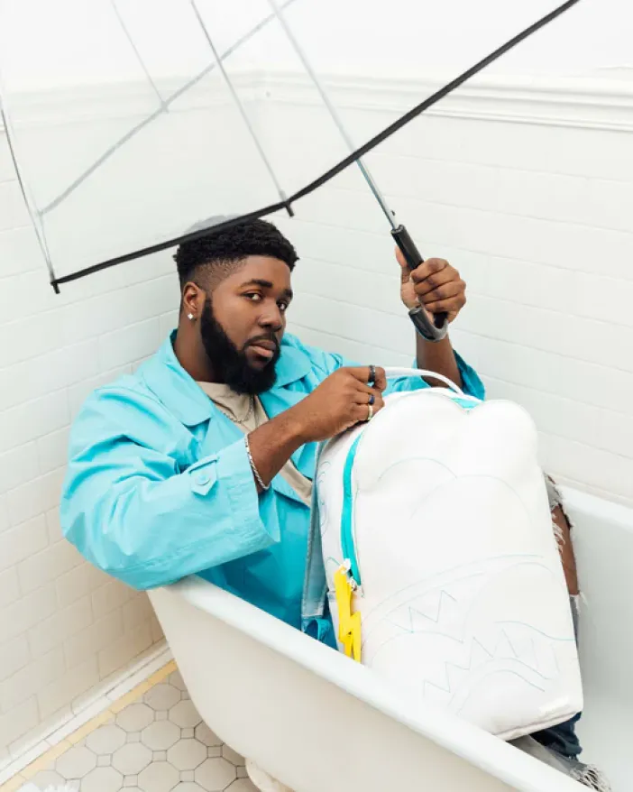 CLOUDY WITH A CHANCE OF SHARK BACKPACK (DLXV)>SPRAYGROUND New