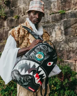 DAZED AND SHARK BACKPACK (DLXV)><noscript><img width=