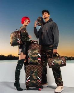 EXTERIOR GOLD ZIP POCKET SHARKS IN PARIS SAVAGE BACKPACK><noscript><img width=