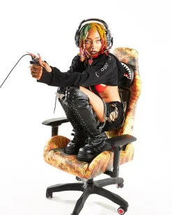 FIRE CAMO GAMING CHAIR - SUPER RARE><noscript><img width=