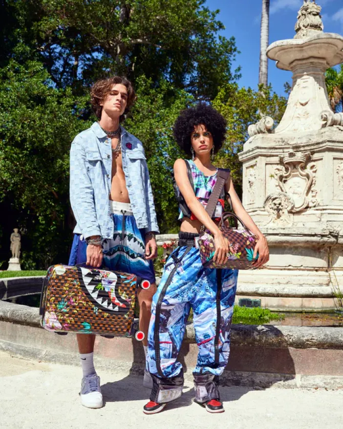 GARDEN OF SHARKS MINI DUFFLE>SPRAYGROUND Discount