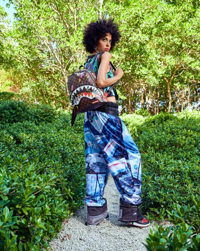 GARDEN OF SHARKS SAVAGE BACKPACK>SPRAYGROUND Hot