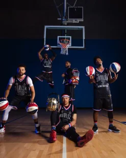 HARLEM GLOBETROTTERS BASKETBALL BAG><noscript><img width=