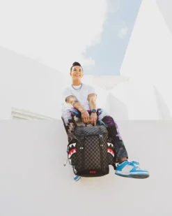HENNY AIIR TO THE THRONE MONTE CARLO><noscript><img width=
