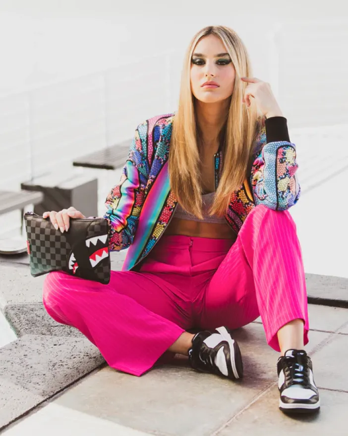 HENNY AIIR TO THE THRONE CROSSOVER CLUTCH>SPRAYGROUND