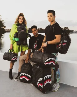 HENNY AIIR TO THE THRONE BACKPACK (DLXV)><noscript><img width=