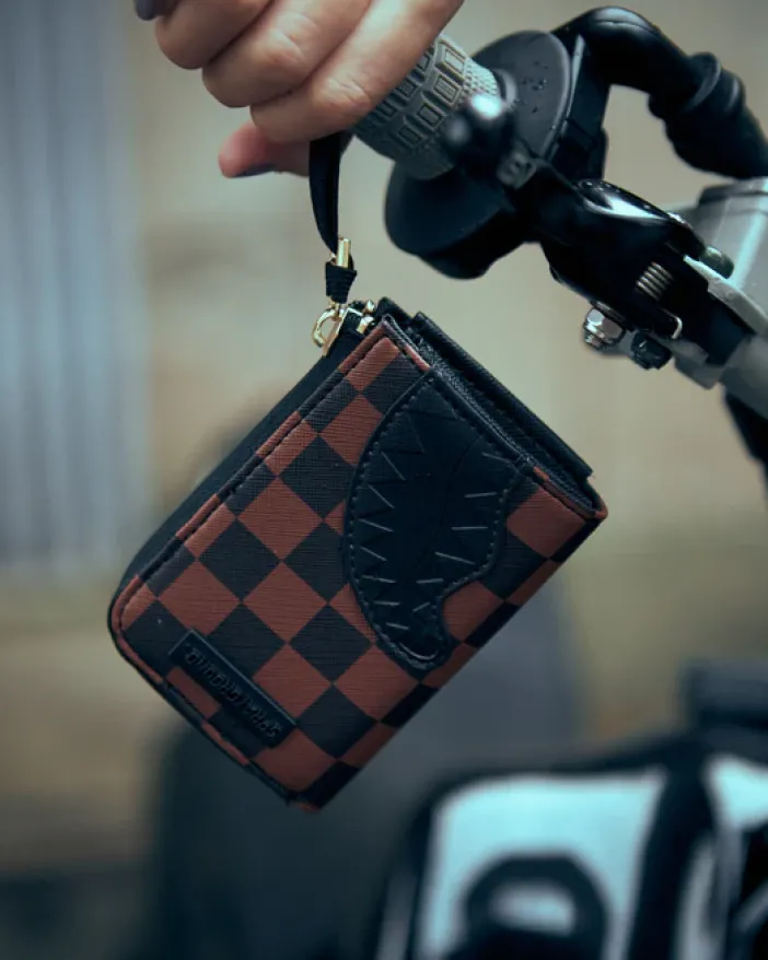 HENNY LOCK SHARKS IN PARIS WALLET>SPRAYGROUND Outlet