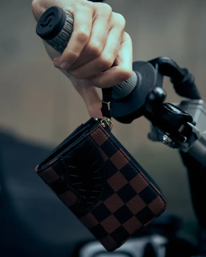HENNY LOCK SHARKS IN PARIS WALLET>SPRAYGROUND Outlet