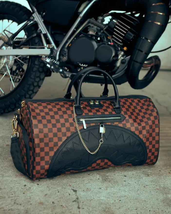 HENNY LOCK SHARKS IN PARIS DUFFLE>SPRAYGROUND Outlet