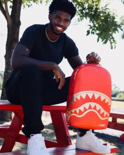 KING OF KINGS SHEDEUR u0026 SHILO SANDERS SHARK BACKPACK><noscript><img width=