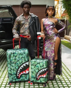 MAMA I MADE IT SHARKITECTURE HARDSHELL FULL-SIZE LUGGAGE><noscript><img width=