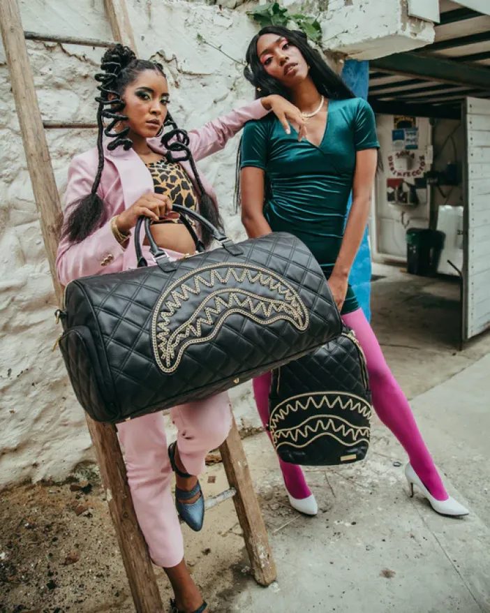 NOIR QUILT GOLD CHAIN SHARK DUFFLE>SPRAYGROUND Online