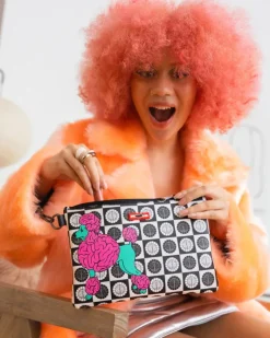 POODLE CHECK RON ENGLISH COLLAB POUCHETTE><noscript><img width=