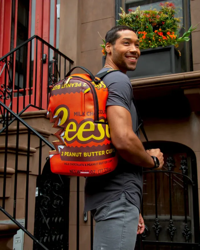 REESE'S SHARK BITE BACKPACK (DLXV)>SPRAYGROUND Sale