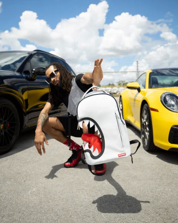 SCREAM SHARK ART PIECE BACKPACK (DLXV)>SPRAYGROUND New