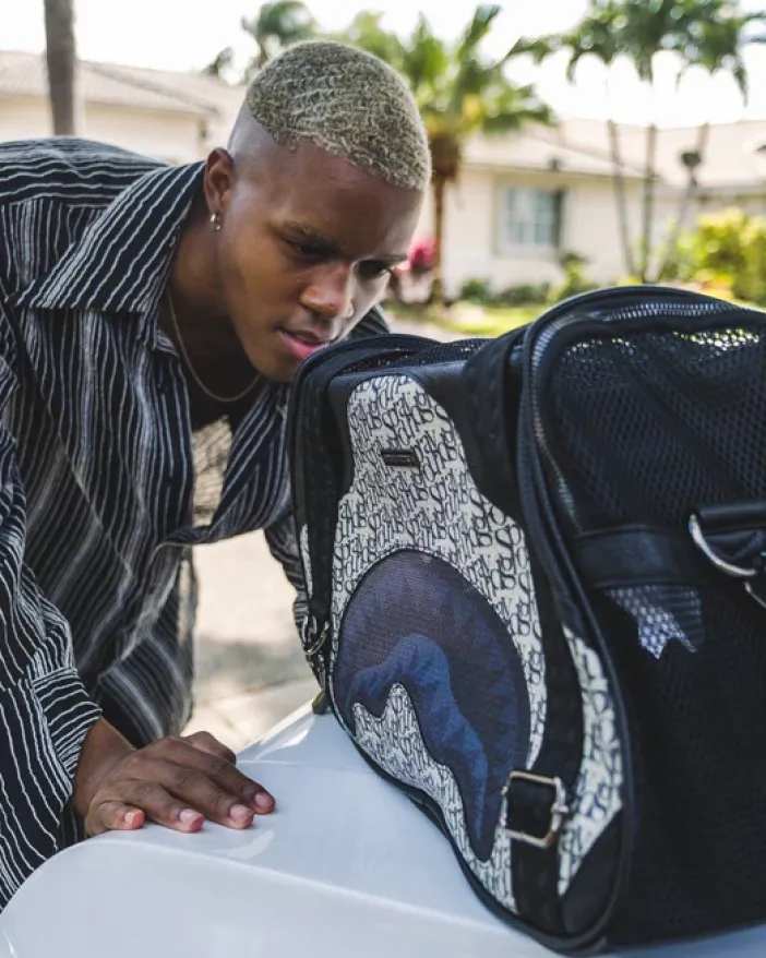 SG ALL DAY PET CARRIER>SPRAYGROUND