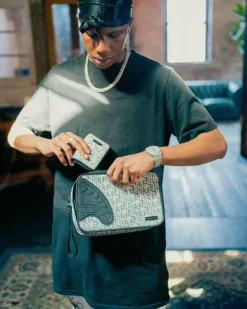 SG ALL DAY TOILETRY BAG>SPRAYGROUND Best