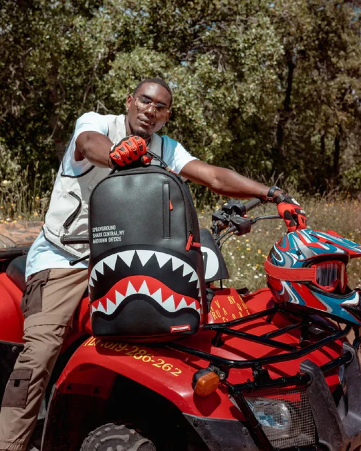 SHARK CENTRAL (BLACK) (DLXV)>SPRAYGROUND Outlet