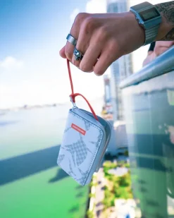 SHARK CHECK (WHITE) WALLET><noscript><img width=