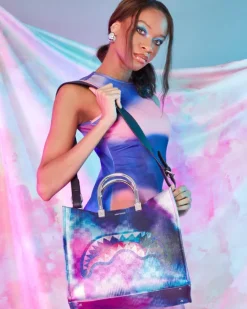 SHARKCLUB ELECTRONICA TORTUGA TOTE><noscript><img width=