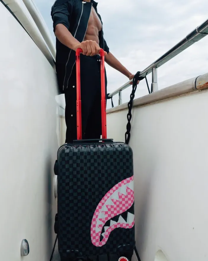 SHARKS IN CANDY CARRY-ON LUGGAGE>SPRAYGROUND