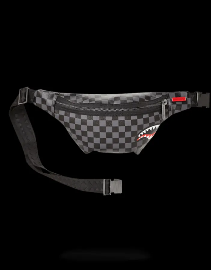 SHARKS IN PARIS (BLACK CHECKERED EDITION) CROSSBODY>SPRAYGROUND
