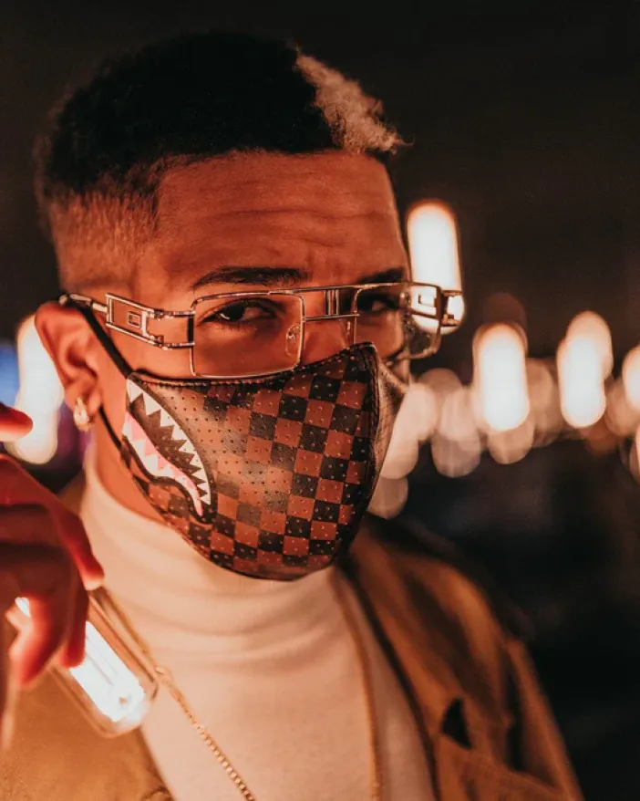 SHARKS IN PARIS VEGAN LEATHER FACE MASK>SPRAYGROUND New