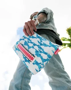 SKYBORNE CROSSOVER CLUTCH>SPRAYGROUND Hot