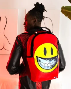 SMILE BIG GRIN RON ENGLISH COLLAB><noscript><img width=