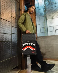 SPRAYGATTI REVV CHATURANGA SHARK 1900 BACKPACK><noscript><img width=