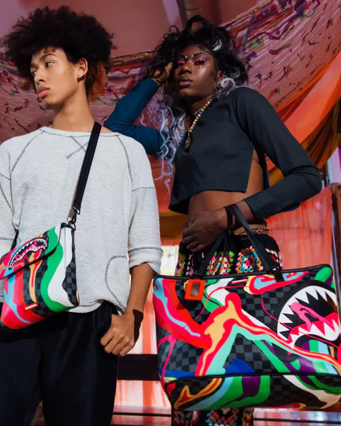 TRIPPY TAFFY LARGE SLING CROSSBODY>SPRAYGROUND
