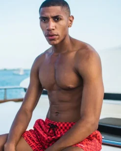 VENI VIDI VICI SHOTO SWIM TRUNKS><noscript><img width=