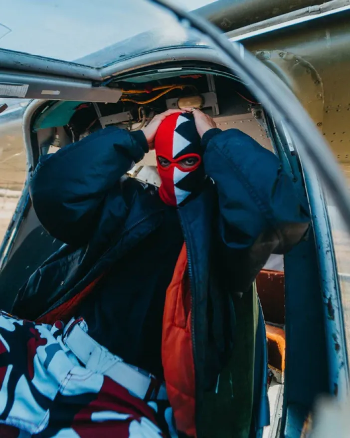 VERTICAL SHARK SKI MASK>SPRAYGROUND