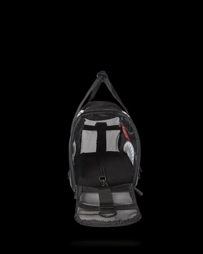V.V.I.P. PET CARRIER>SPRAYGROUND