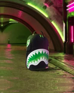 XBOX SHARK 4K>SPRAYGROUND Online