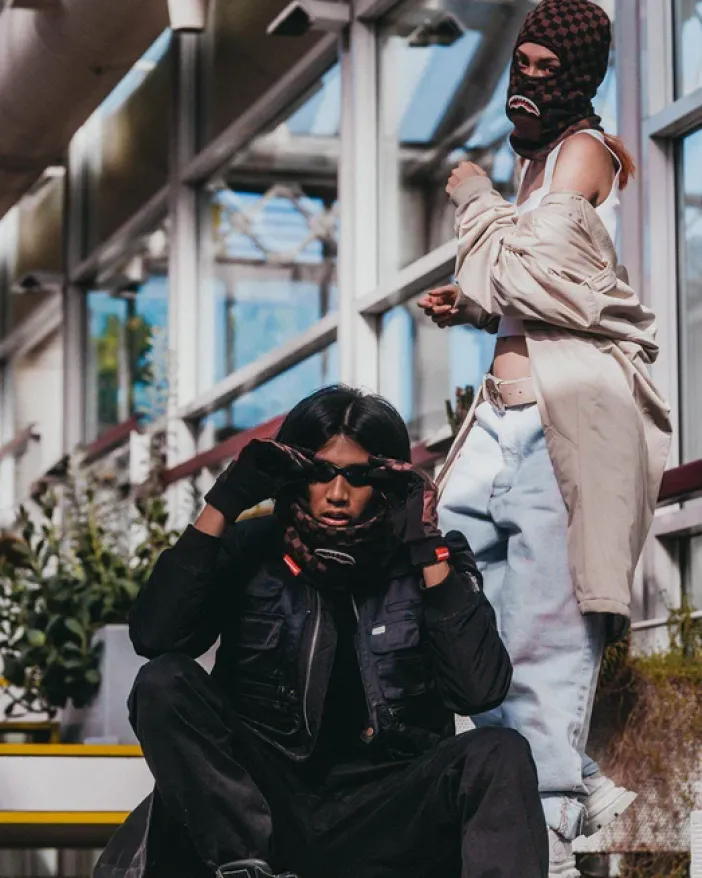 XTC SHARKS IN PARIS NECK WARMER>SPRAYGROUND Discount